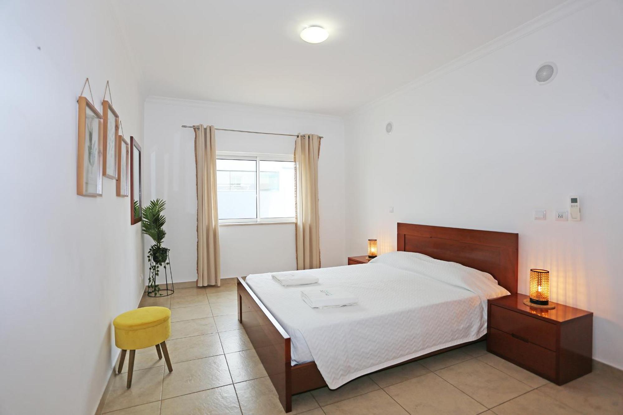 A04 - Large Modern 1 Bed Apartment With Pool Lagos Esterno foto